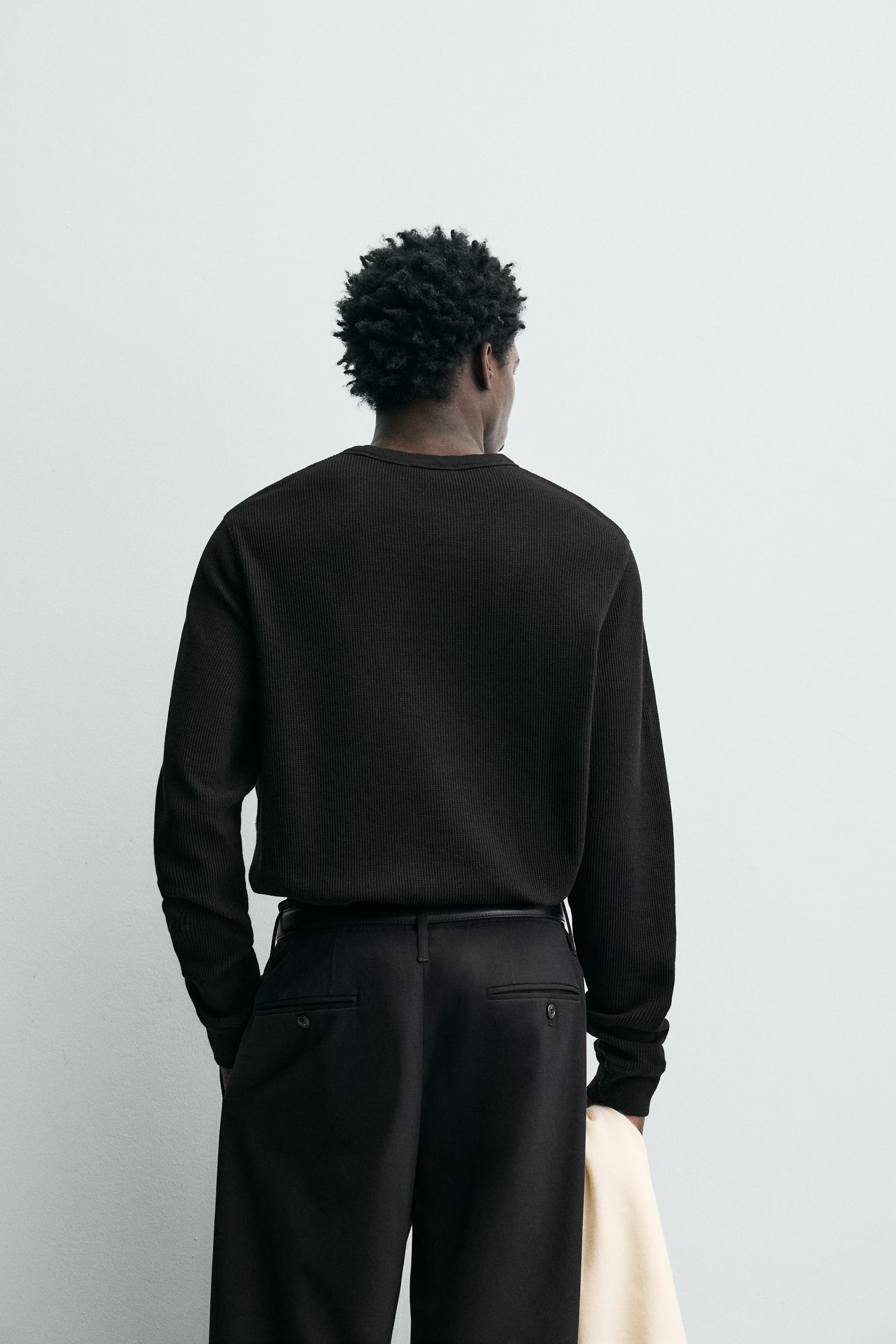 WAFFLE KNIT STRUCTURE T-SHIRT